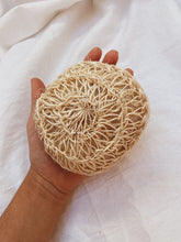 Cargar imagen en el visor de la galería, Esponja biodegradable
